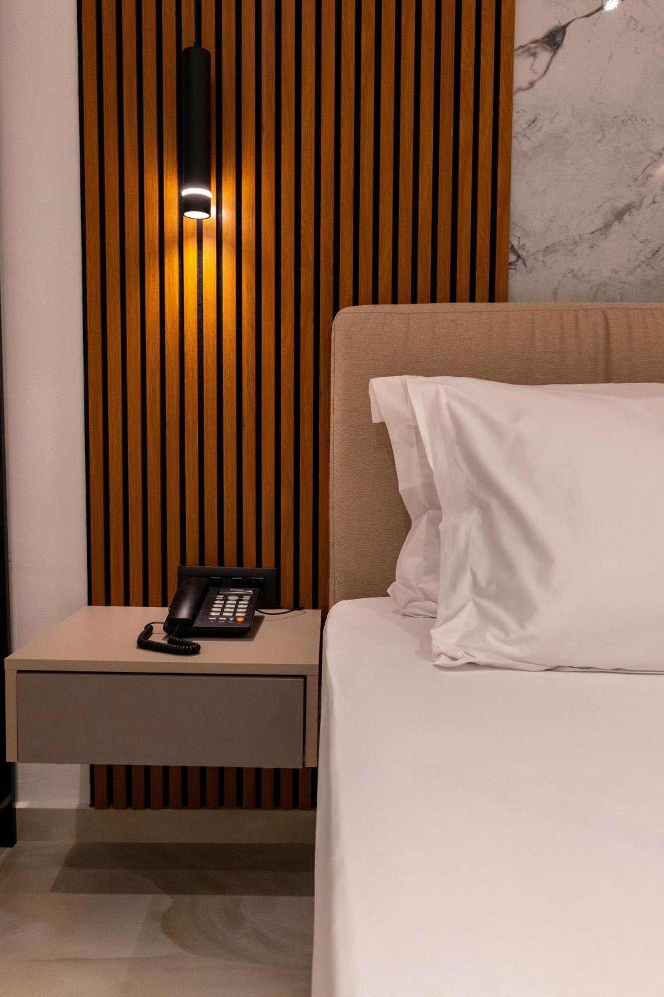 Litan Hotel Sarande Exterior photo
