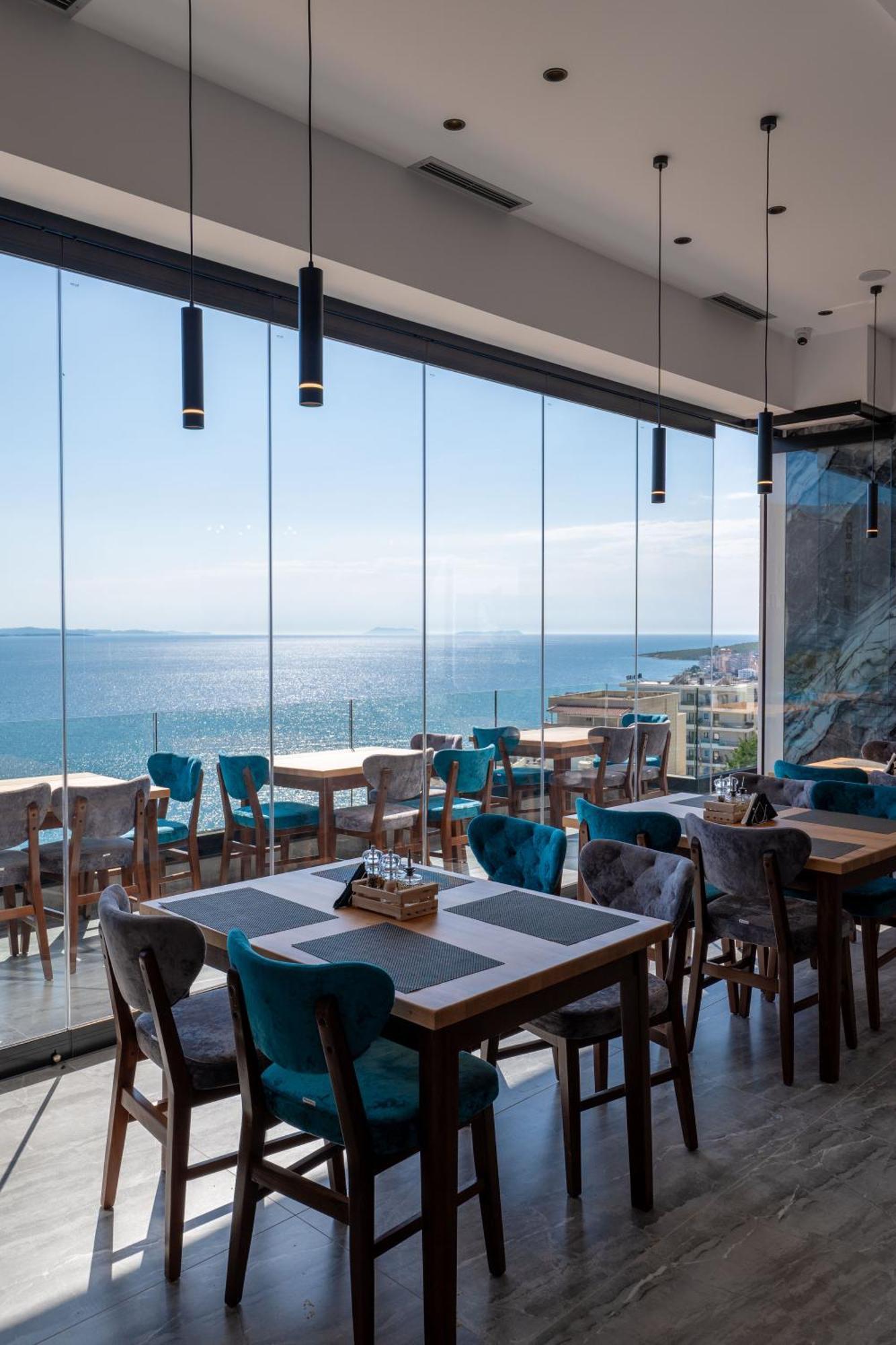 Litan Hotel Sarande Exterior photo