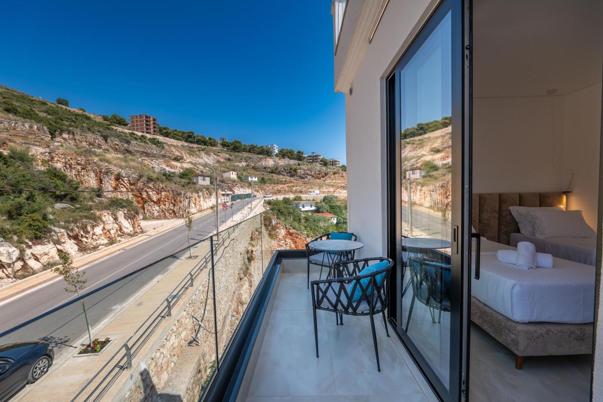 Litan Hotel Sarande Exterior photo
