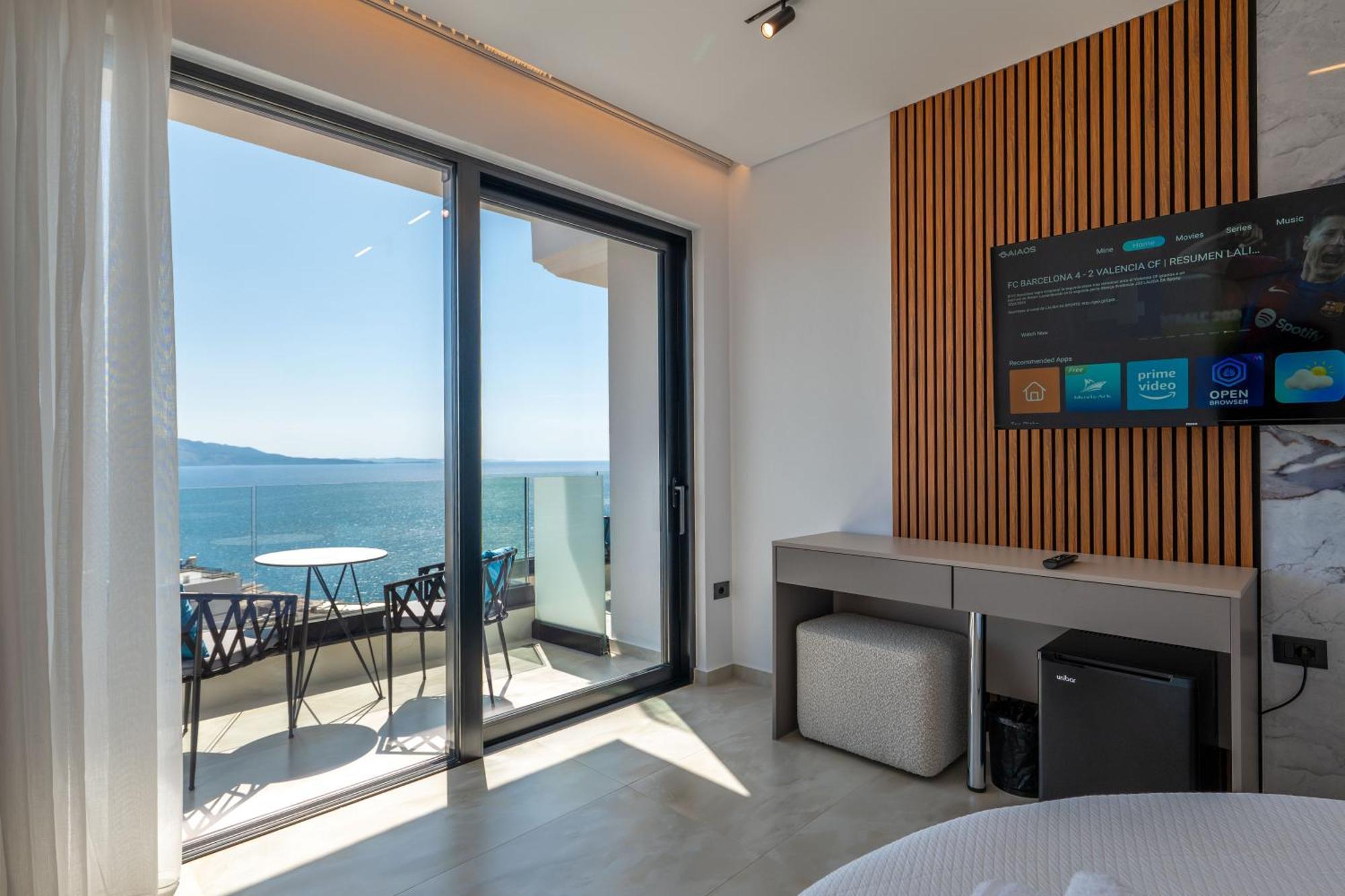 Litan Hotel Sarande Exterior photo