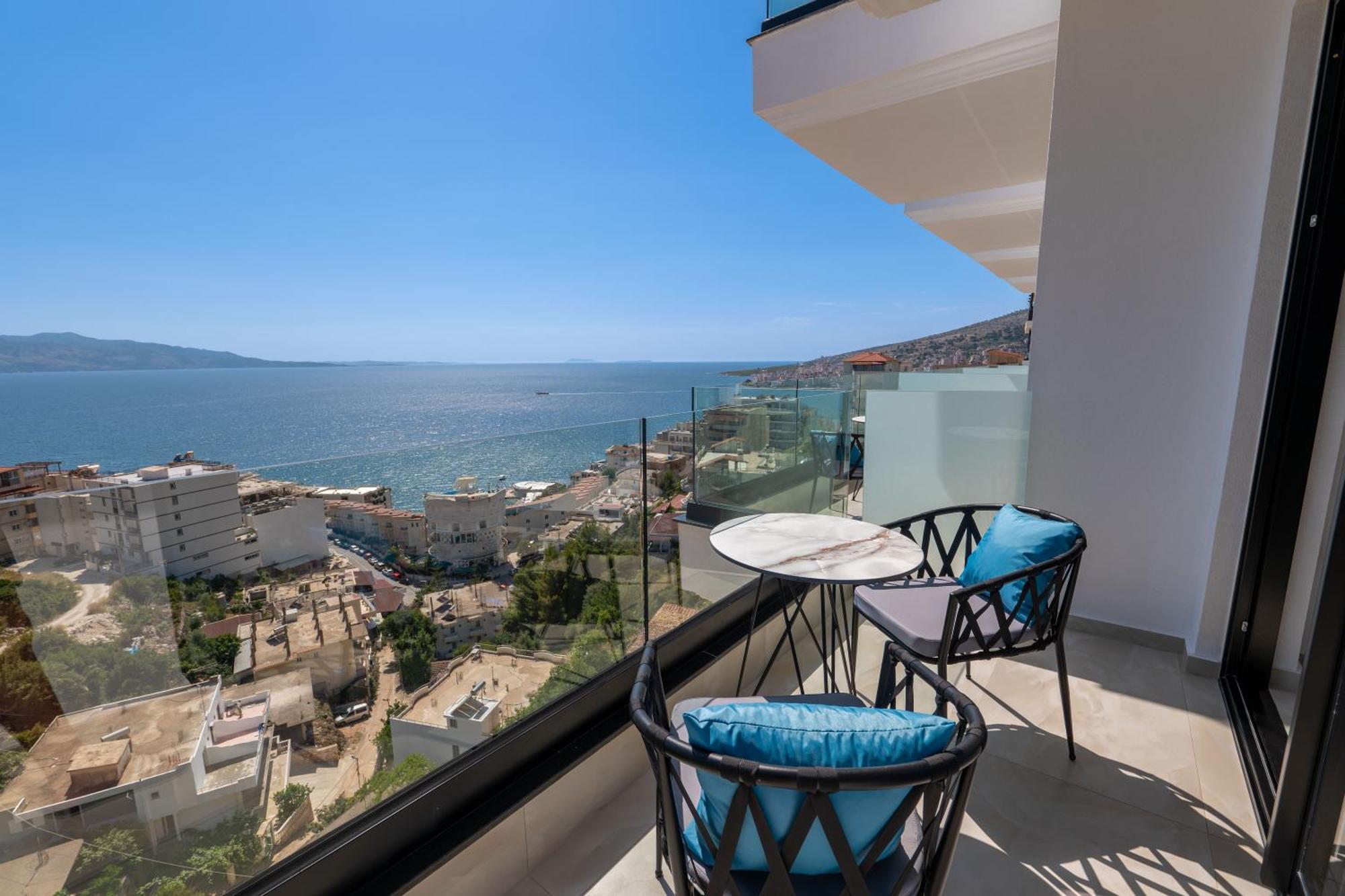 Litan Hotel Sarande Exterior photo
