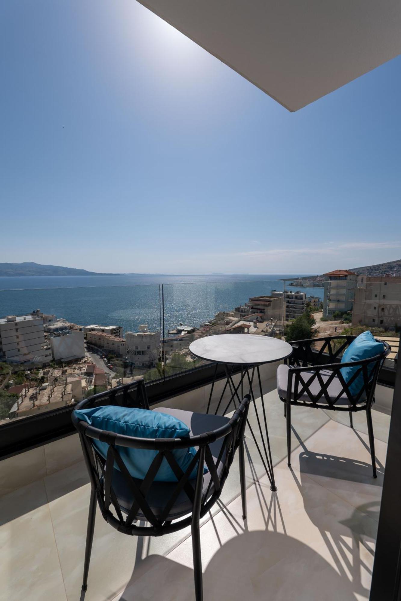 Litan Hotel Sarande Exterior photo