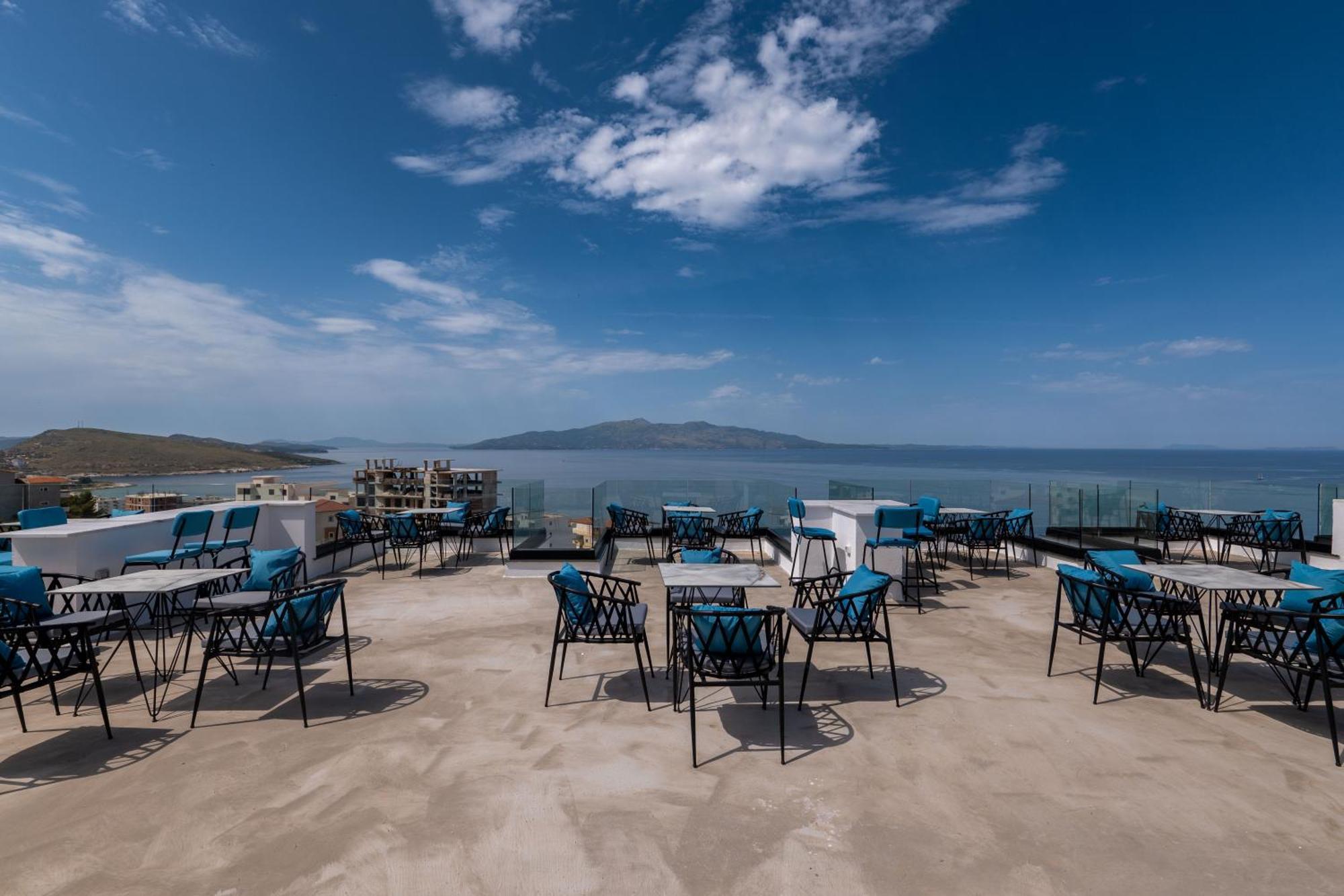 Litan Hotel Sarande Exterior photo