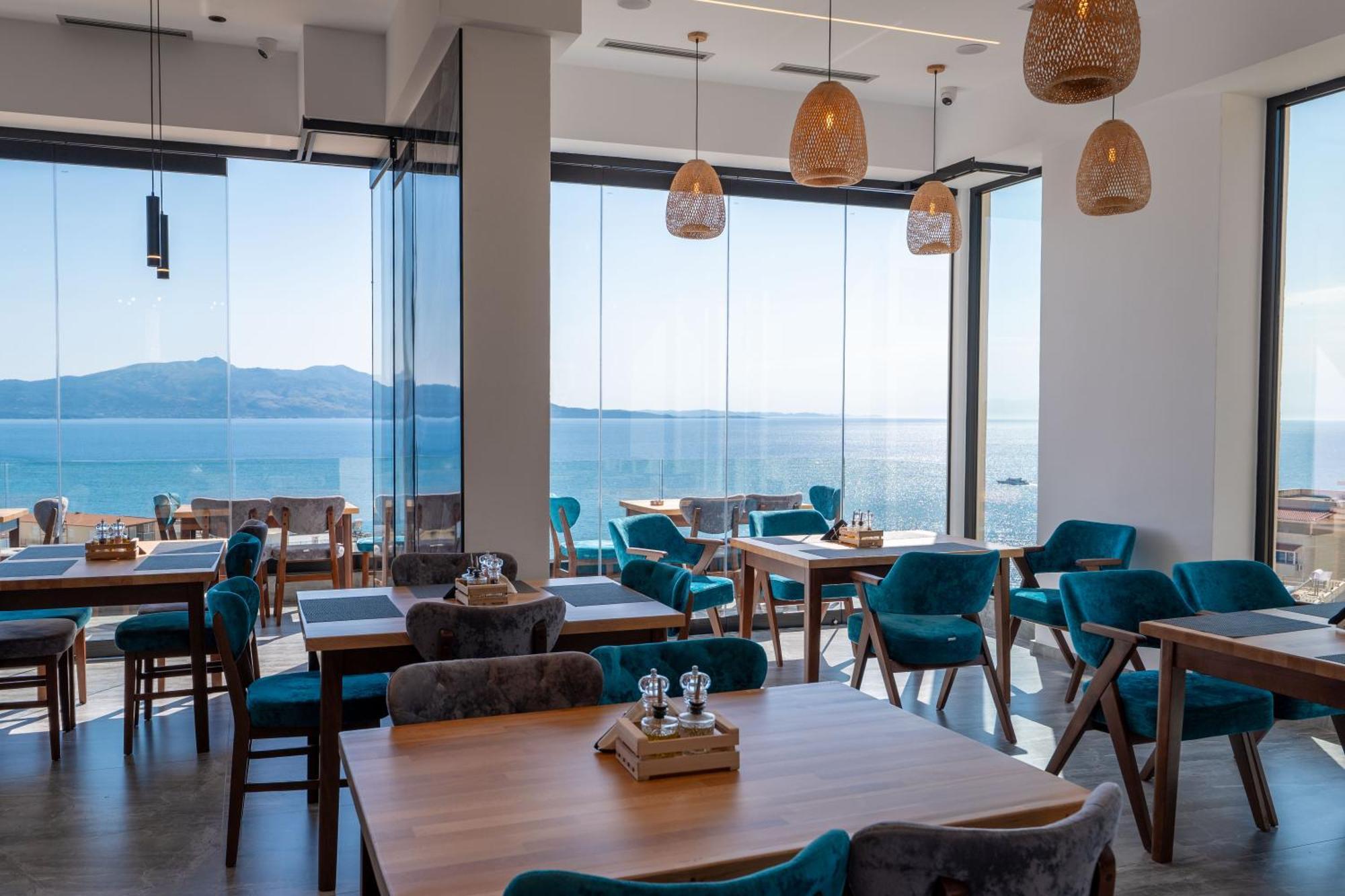 Litan Hotel Sarande Exterior photo