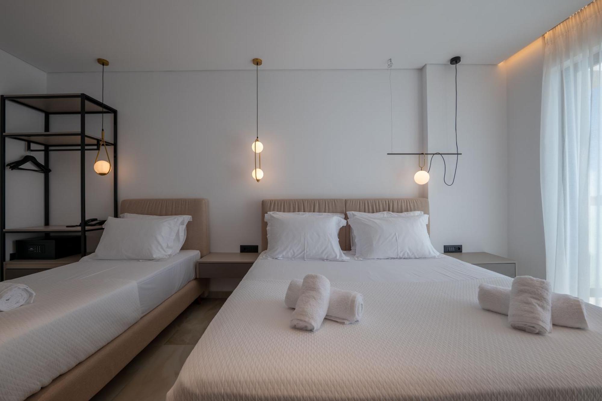 Litan Hotel Sarande Exterior photo